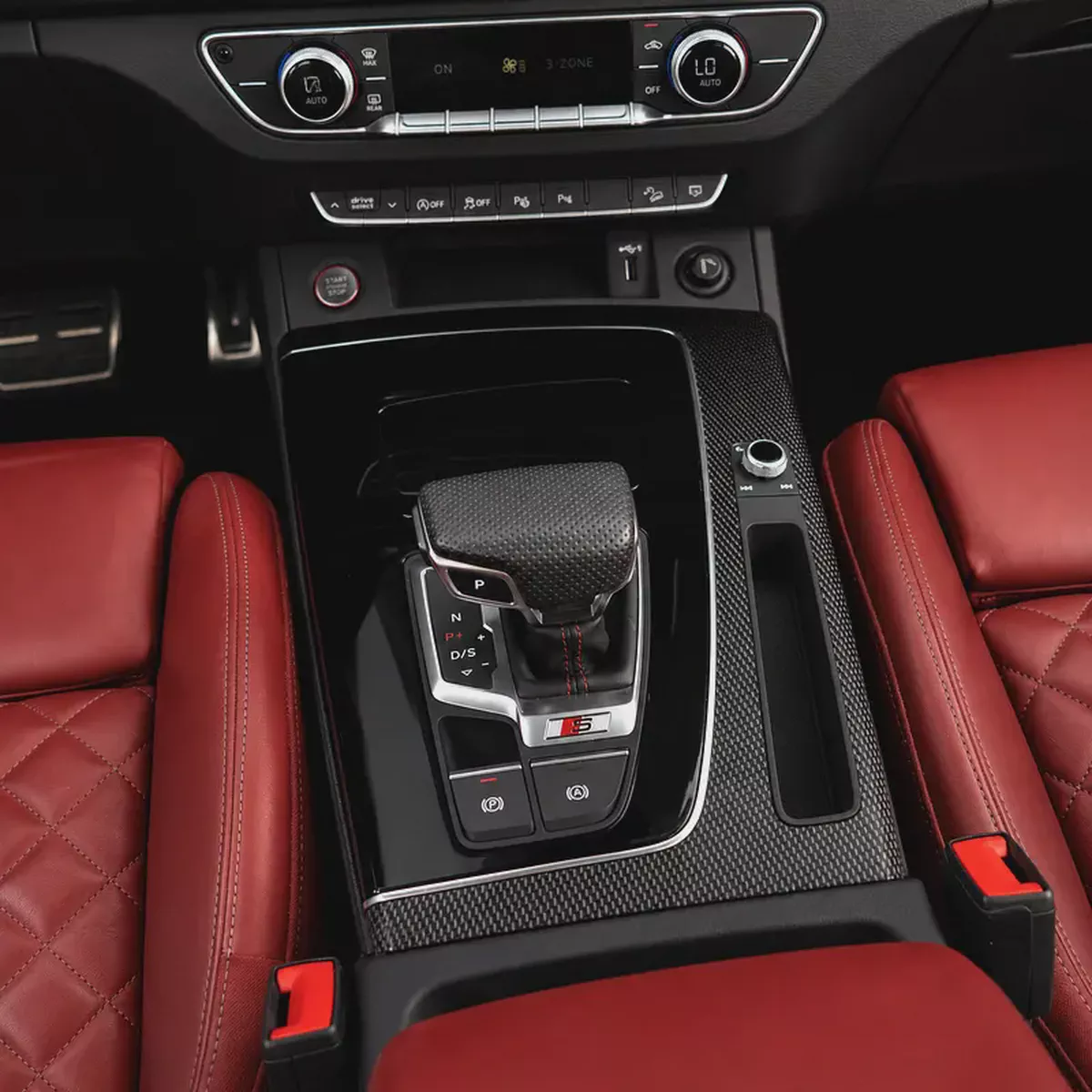 2,778 P.M • 0% Downpayment • Audi SQ5 •  Agency Service Contract-7-7