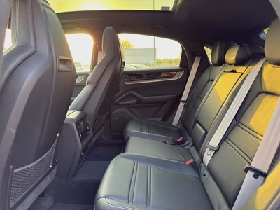 Porsche Cayenne Coupe 2023 | European Specs | Pristine Condition-12