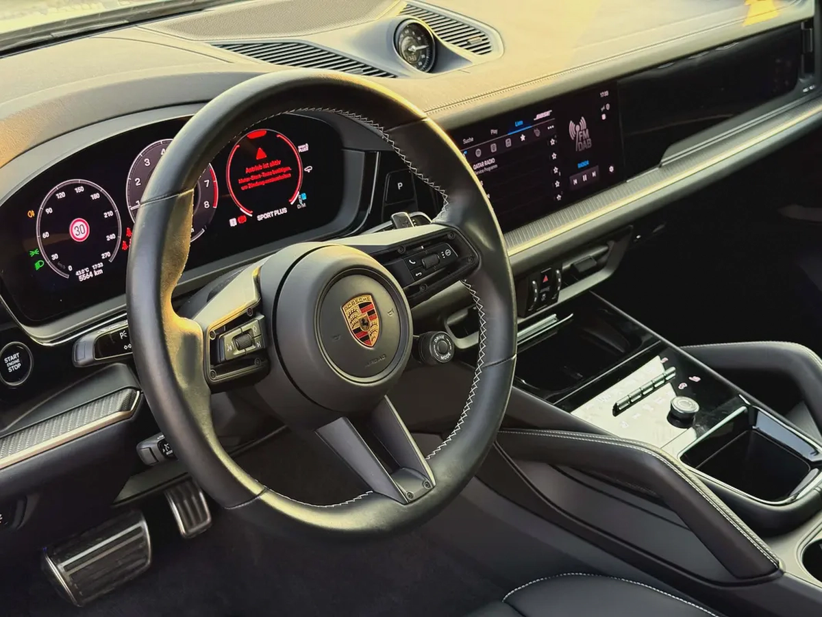 Porsche Cayenne Coupe 2023 | European Specs | Pristine Condition-5-5