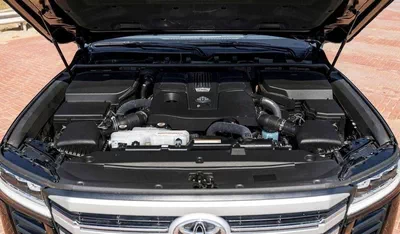 Toyota Land Cruiser VXR toyota landcrusier vxr 3.5 petrol AT twin turbo-16