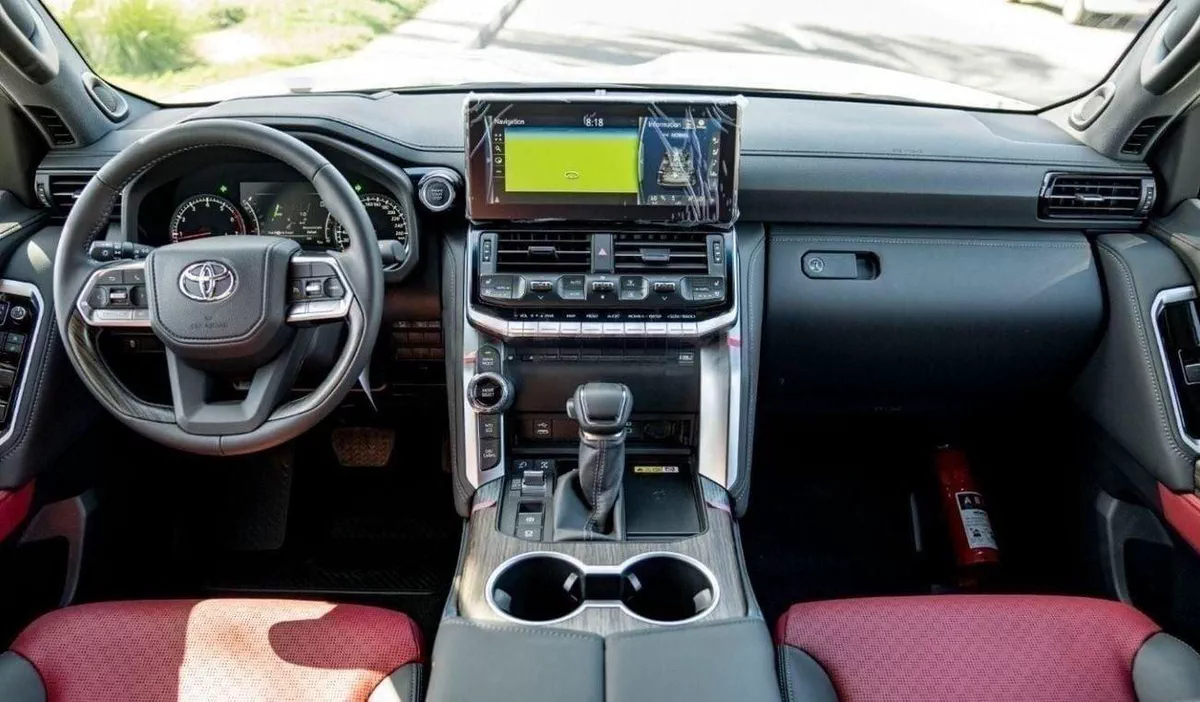 Toyota Land Cruiser VXR toyota landcrusier vxr 3.5 petrol AT twin turbo-13-0