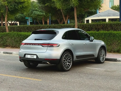 Porsche Macan 2021 | GCC Specs | Pristine Condition-4