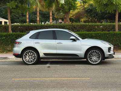 Porsche Macan 2021 | GCC Specs | Pristine Condition-6