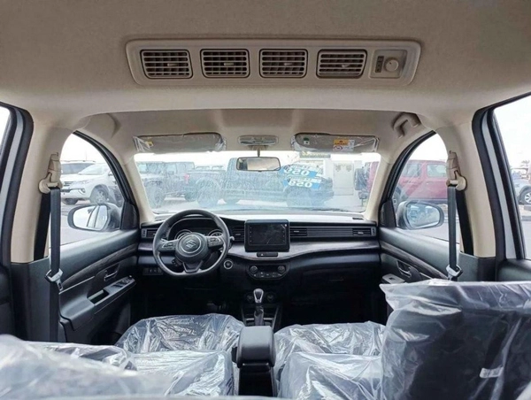 Suzuki Ertiga SUZUKI ERTIGA GLX 2024 A/T 1.5L 4CY PETROL SILVER full