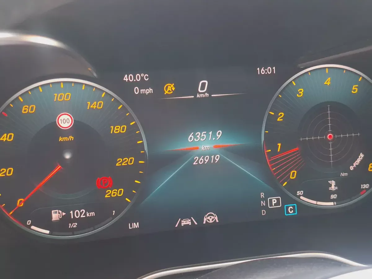 Mercedes-Benz GLC 300 AMG 4MATIC Coupe 2023 Korean Specs-16-16