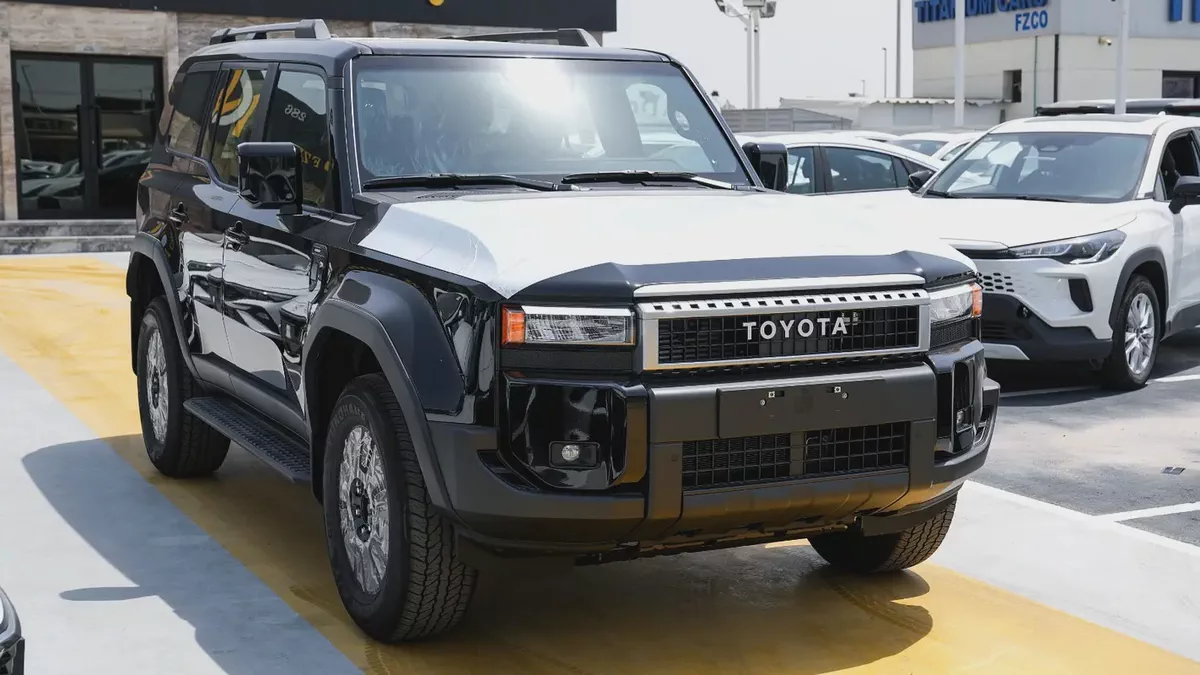 Toyota Prado all rounder 2.4 basic with sunroof 2026 | Brand New | GCC Specs-1-1