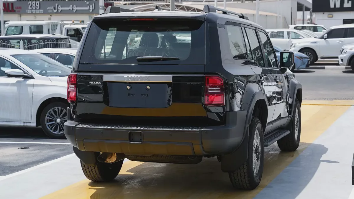 Toyota Prado all rounder 2.4 basic with sunroof 2026 | Brand New | GCC Specs-5-5