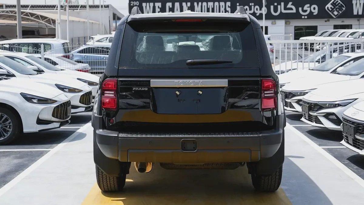 Toyota Prado all rounder 2.4 basic with sunroof 2026 | Brand New | GCC Specs-6-6