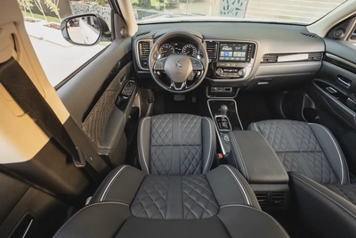 Mitsubishi Outlander / Airtek 2022-9