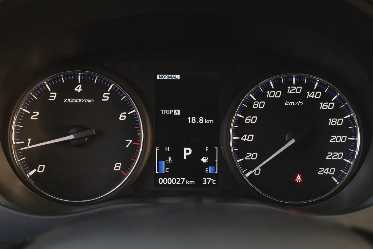 Mitsubishi Outlander / Airtek 2022-7-7