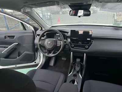 New 2025 Toyota Corolla Cross-12