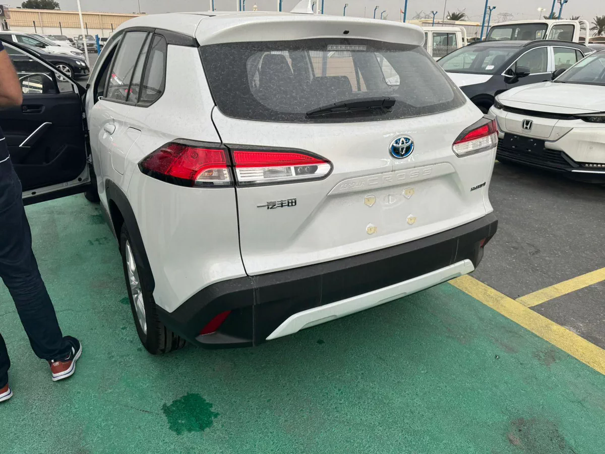 New 2025 Toyota Corolla Cross-4-4