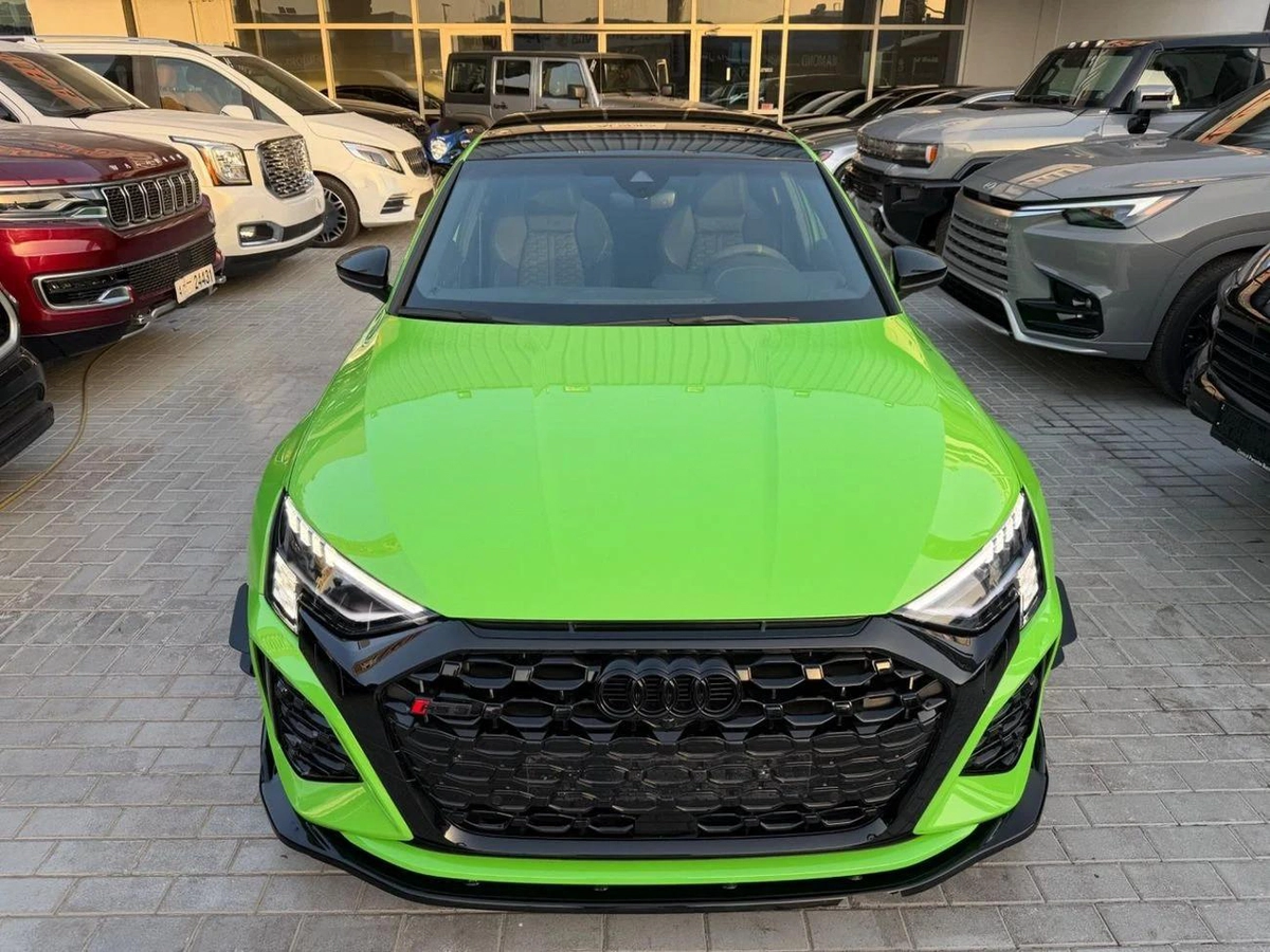 Audi RS3 TFSI quattro 2.5L Sportback