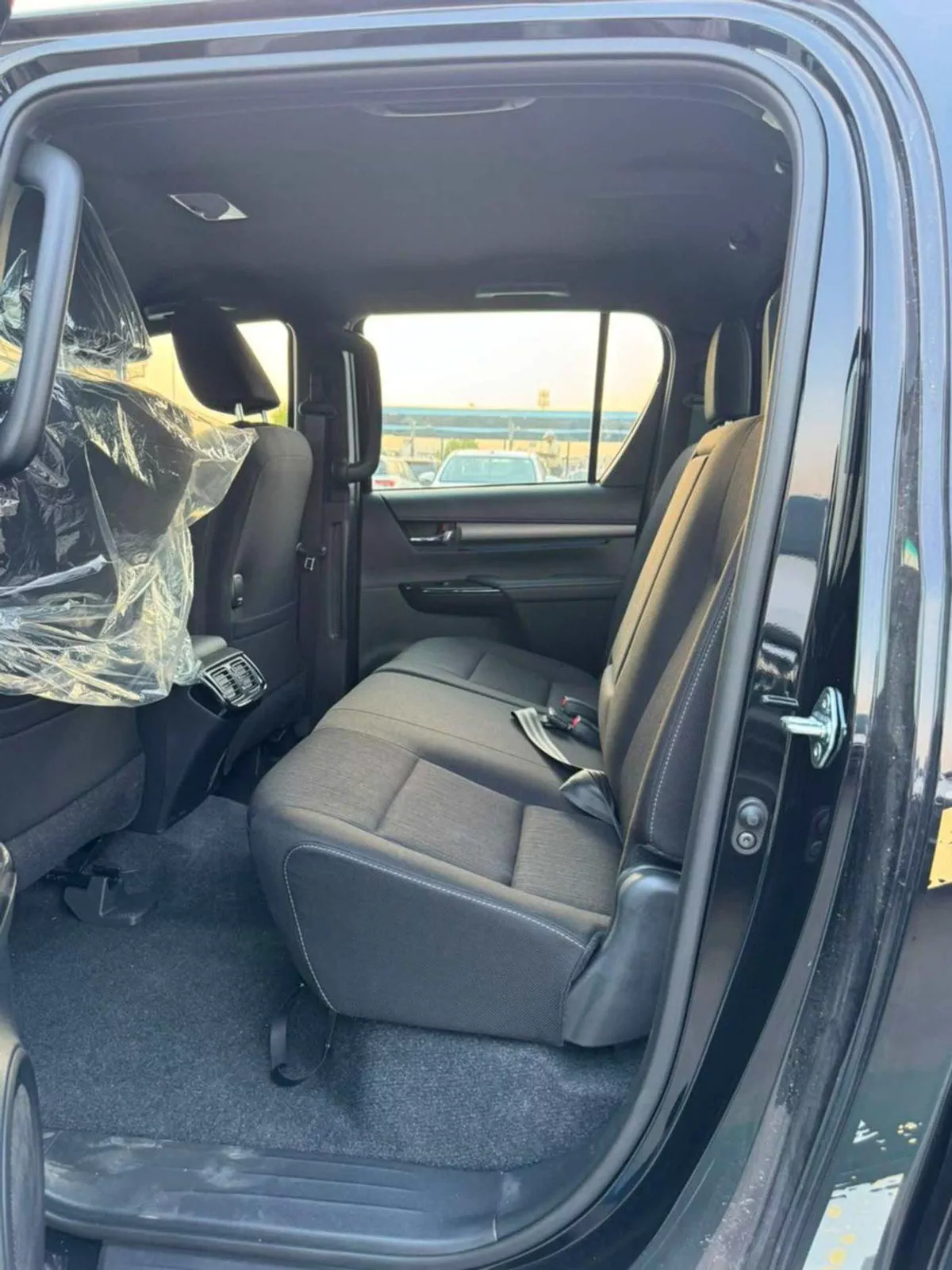 Toyota Hilux ADVENTURE SR5 ADVENTURE || DOUBLE CABIN || 2.8L V4 DIESEL / RADAR / 360*CAMERA / AIR COMPRESSOR / FULL OPTION-12-0