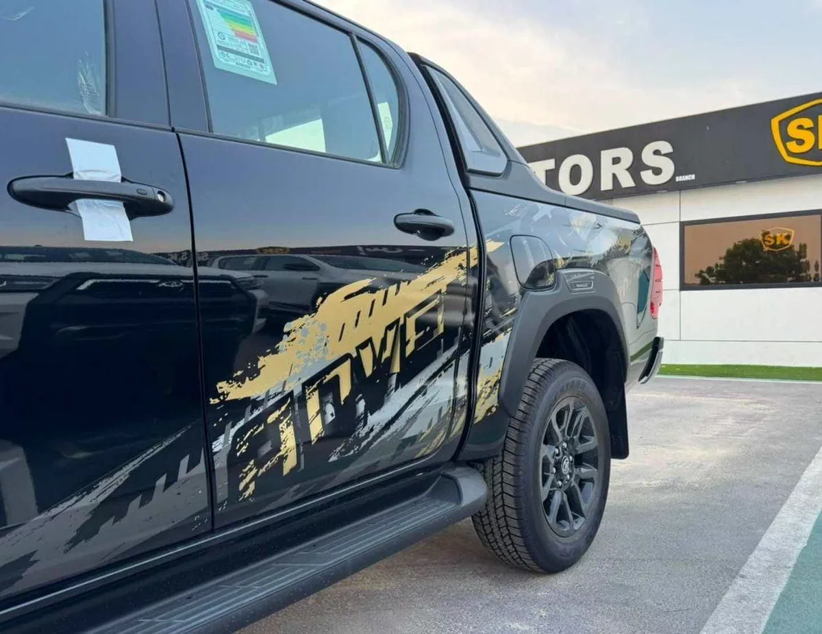 Toyota Hilux ADVENTURE SR5 ADVENTURE || DOUBLE CABIN || 2.8L V4 DIESEL / RADAR / 360*CAMERA / AIR COMPRESSOR / FULL OPTION-6-0