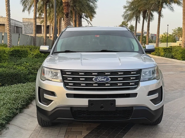 4x4 2017 GCC Ford Explorer Accident Free No Mechanical Issue