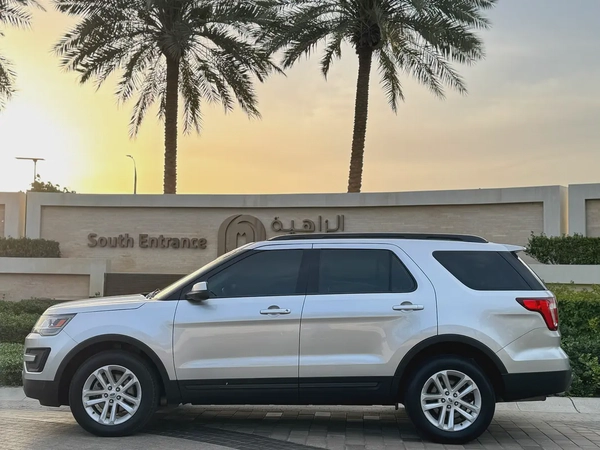 4x4 2017 GCC Ford Explorer Accident Free No Mechanical Issue