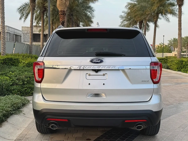 4x4 2017 GCC Ford Explorer Accident Free No Mechanical Issue