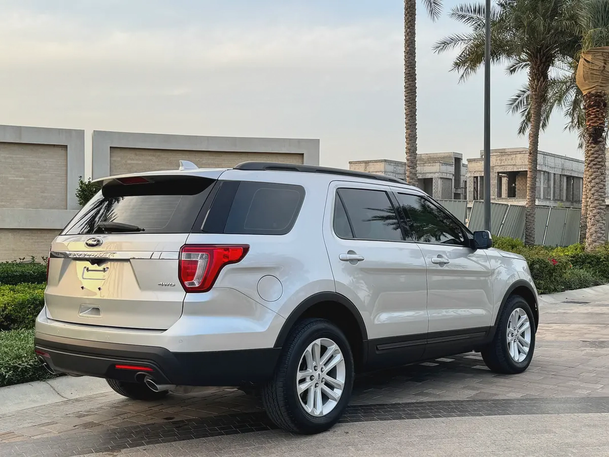 4x4 2017 GCC Ford Explorer Accident Free No Mechanical Issue