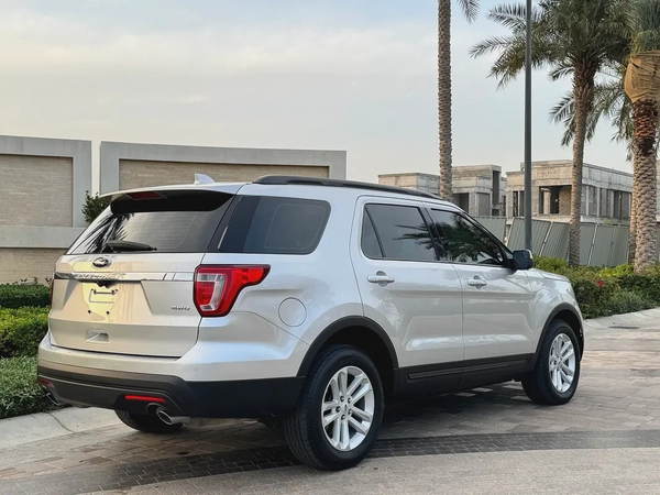 4x4 2017 GCC Ford Explorer Accident Free No Mechanical Issue