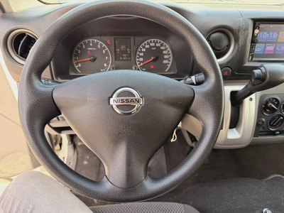 Nissan Urvan NV350 3 Seater AUTOMATIC 2022 Model GCC Specs With Service History In Perfect Condition-12
