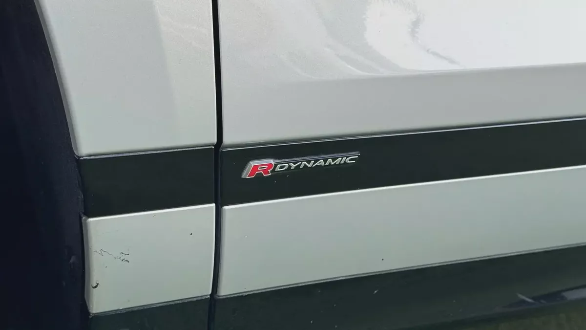 Evoque RDynamic model 2020 gcc original paint آيفوك ار ديناميك موديل ٢٠٢٠ خليجية صبغ وكالة-9-9