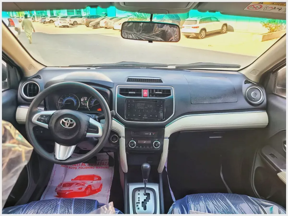 Toyota Rush Zero Down Payment, Bank finance, Inhouse finance | single owner-3-3