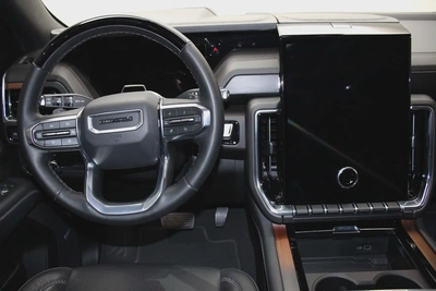 GMC Yukon Denali 2025 - GCC Specs-6
