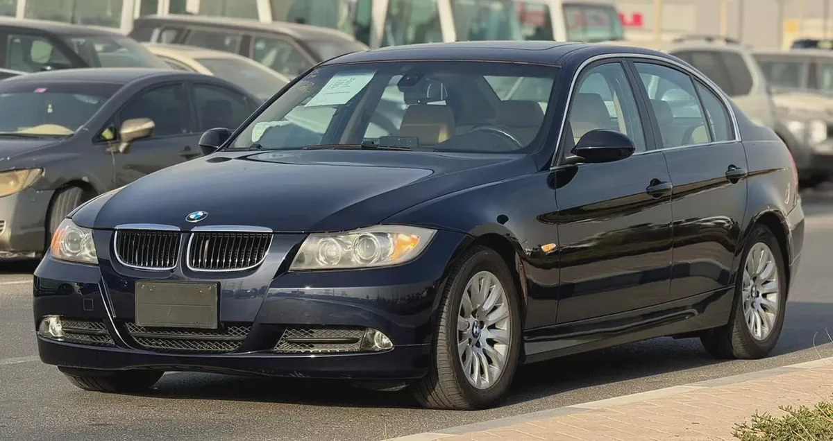 BMW 323i | 2006 | BEIGE INTERIOR | JAPAN IMPORT | CLEAN TITLE |