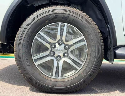 Toyota Fortuner EXR BASIC || 2.7L PETROL V4 / FABRIC SEATS / MANUAL AC (CODE # FPMB)-3