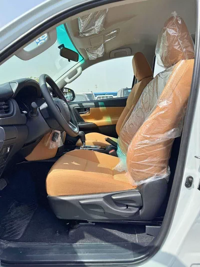 Toyota Fortuner EXR BASIC || 2.7L PETROL V4 / FABRIC SEATS / MANUAL AC (CODE # FPMB)-4
