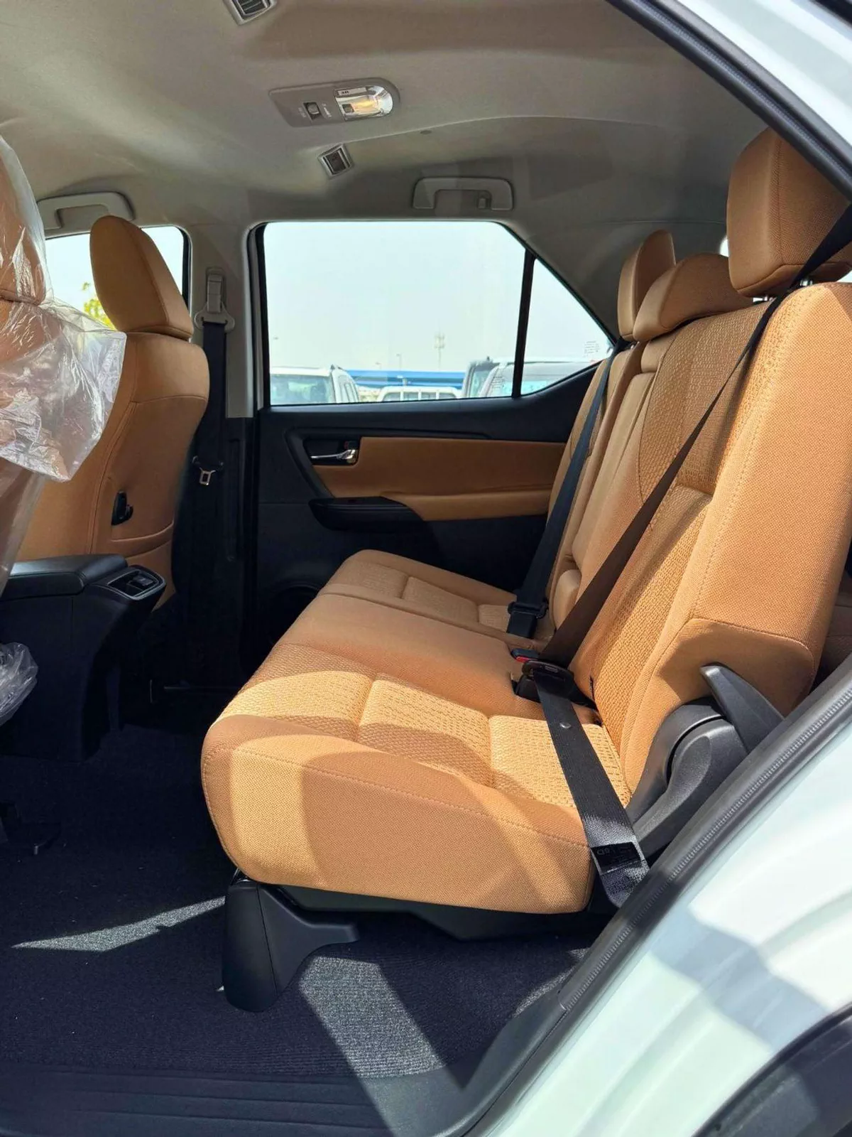 Toyota Fortuner EXR BASIC || 2.7L PETROL V4 / FABRIC SEATS / MANUAL AC (CODE # FPMB)-6-0