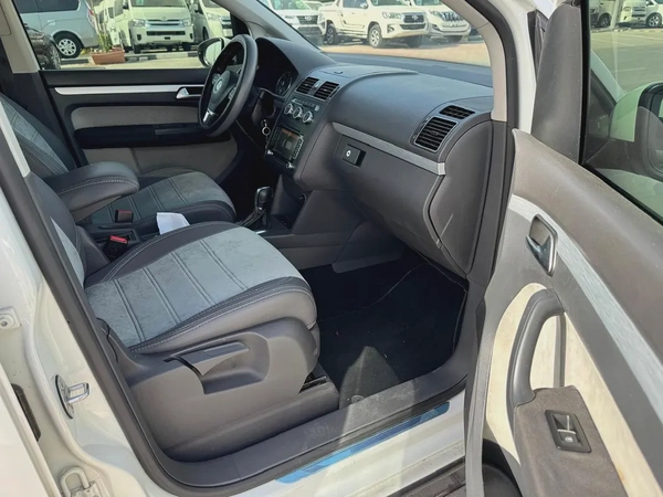  Volkswagen Touran Other