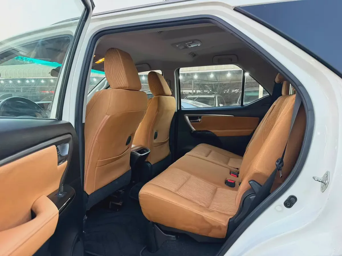 Toyota Fortuner 2022 GXR GCC Specs-5-5