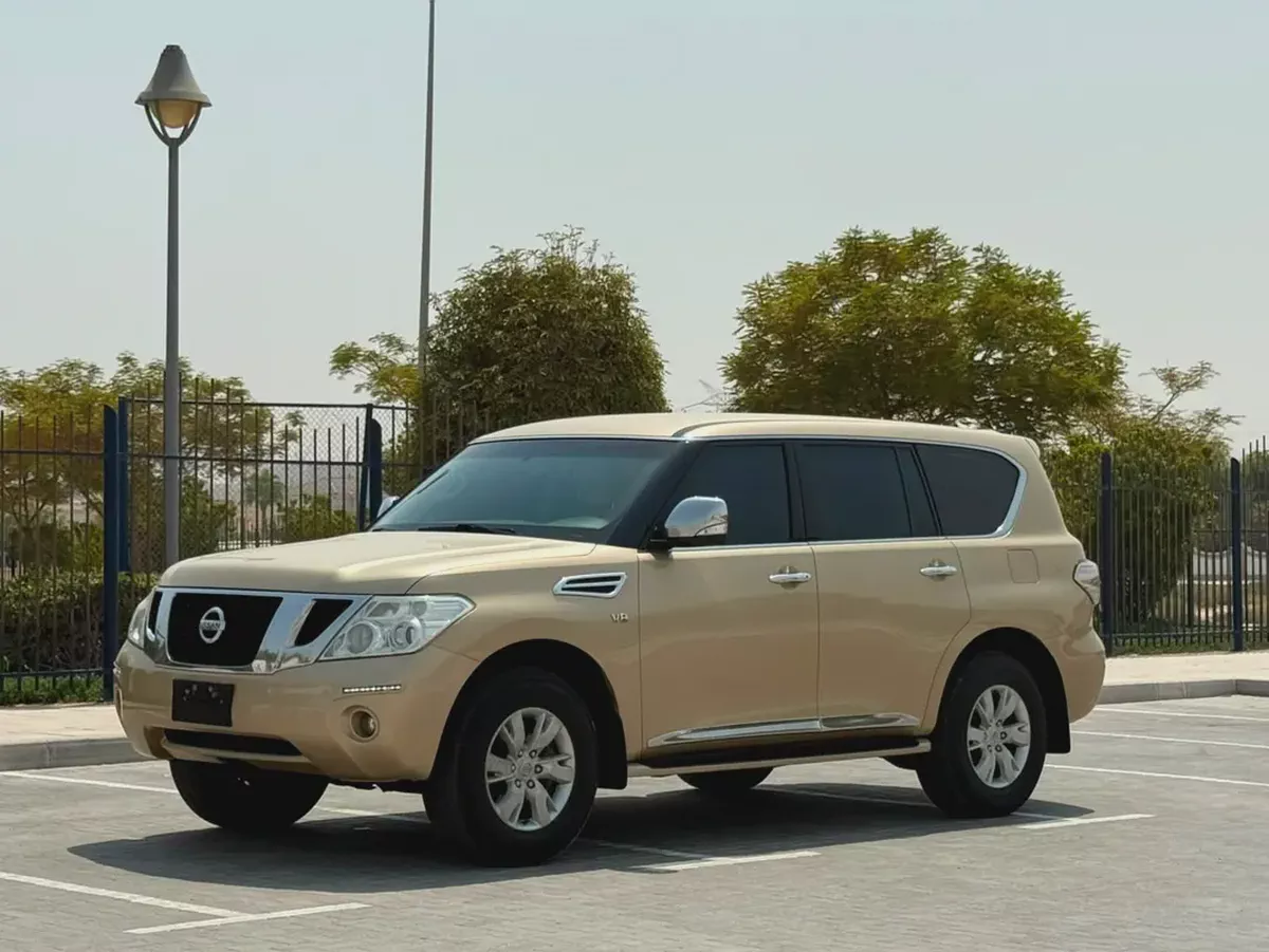 2013-Nissan Patrol SE-5.6L-V8-Excellent Condition-1-1