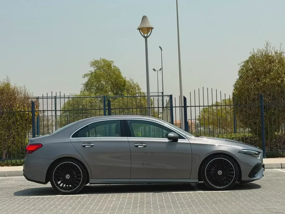 2024-Mercedes Benz A200-Excellent condition-Bank Finance Available-5-5