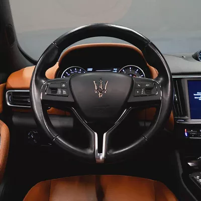 AED 2,490pm • 0% Downpayment • Maserati Levante Q4 • Agency  Warranty-9