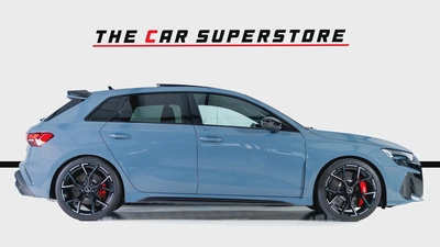 Audi RS3 Sportback-Al Nabooda warranty  Service Contract-Carbon RS Bucket Seats-Special Color-8