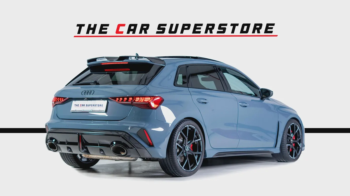 Audi RS3 Sportback-Al Nabooda warranty  Service Contract-Carbon RS Bucket Seats-Special Color-7-7