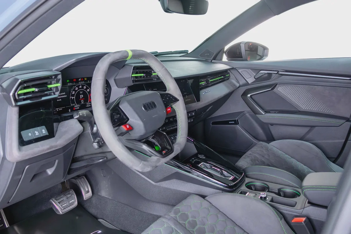 Audi RS3 Sportback-Al Nabooda warranty  Service Contract-Carbon RS Bucket Seats-Special Color-15-15