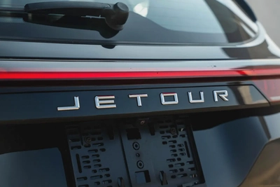Jetour X70 Plus Luxury 2025 Low Mileage GCC 1.6L Turbo 4 Cylinders-11