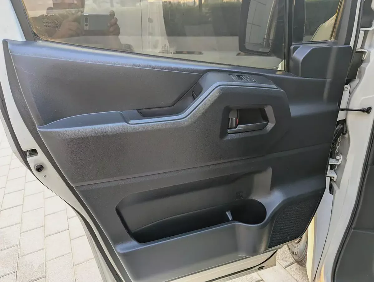 2021 Toyota Hiace Panel Van | GCC Specs | Low Mileage | Reliable Workhorse Premium Agency Condition-7-7