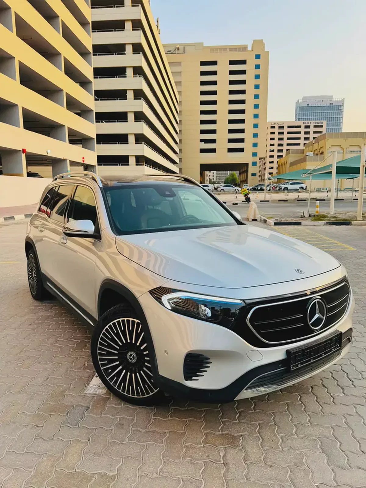 Mercedes-Benz EQB 350 4MATIC | Inhouse finance pay 49500k remaining Easy emi-1-1
