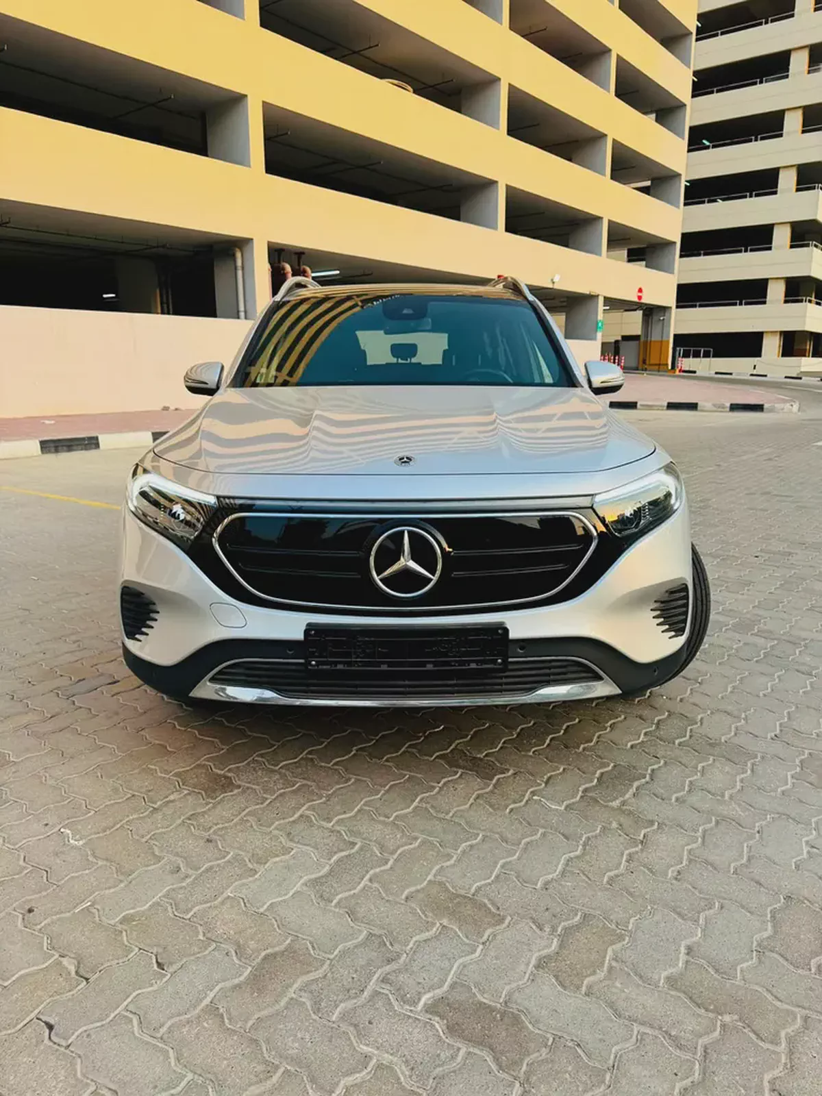 Mercedes-Benz EQB 350 4MATIC | Inhouse finance pay 49500k remaining Easy emi-2-2