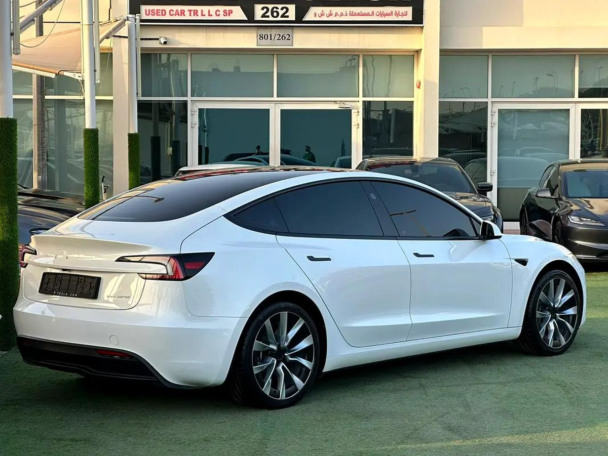 TESLA MODEL 3 LANG RANGE 2024 GCC FULL OPTION ORIGINAL PAINT UNDER WARRANTY-8-8