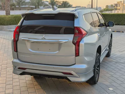 Mitsubishi Montero Sport 2023 GLS Top Line | GCC Specs  Excellent Condition Full Option-3