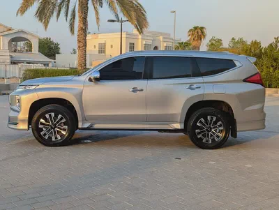 Mitsubishi Montero Sport 2023 GLS Top Line | GCC Specs  Excellent Condition Full Option-6