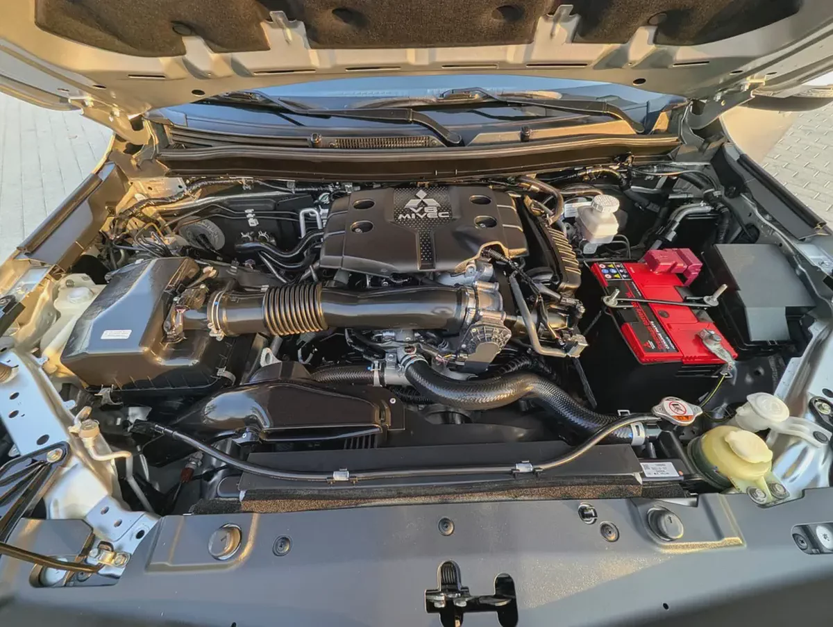 Mitsubishi Montero Sport 2023 GLS Top Line | GCC Specs  Excellent Condition Full Option-19-19