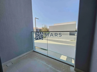 LUXURIOUS BRAND NEW 3-BEDROOM CORNER TOWNHOUSE FOR RENT IN ROBINIA MASAAR-11