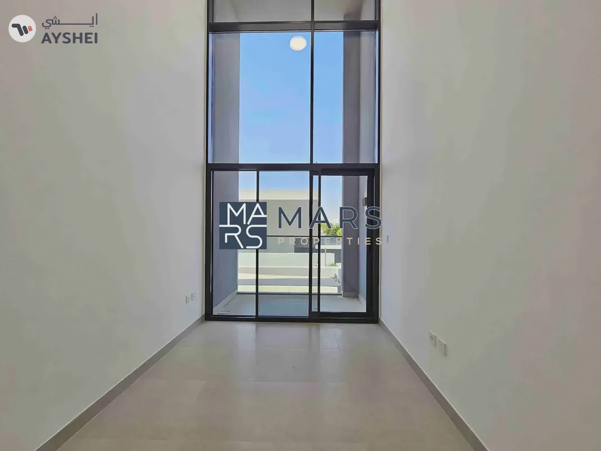 LUXURIOUS BRAND NEW 3-BEDROOM CORNER TOWNHOUSE FOR RENT IN ROBINIA MASAAR-13-13